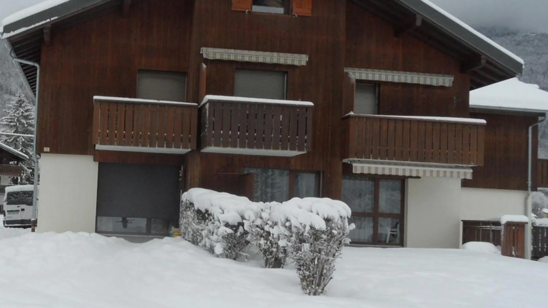 T2 Au Calme, Proche Centre Village - Terrasse Et Parking - Fr-1-629-16 Samoëns